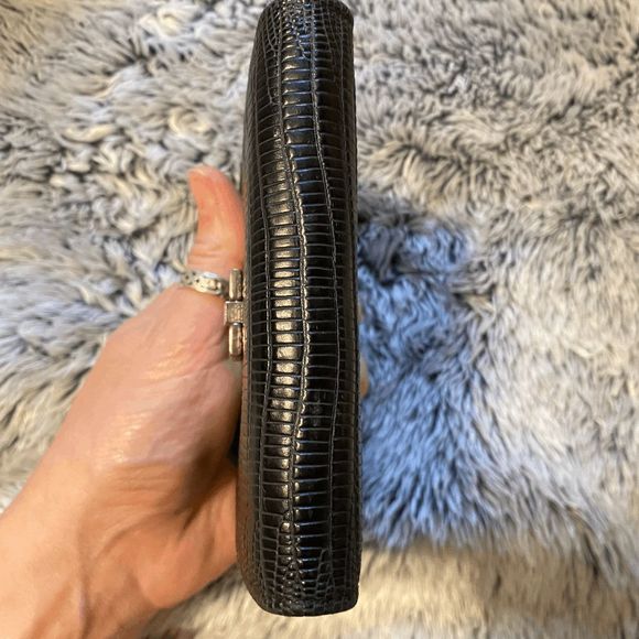 Salvatore Ferragamo Snakeskin Black Silver-Tone Hardware Tri-Fold Wallet MP $398 - Picture 6 of 15